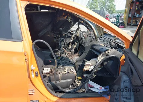 2018 Subaru Crosstrek Premium из США, поврежденный, VIN JF2GTACC2J8348937